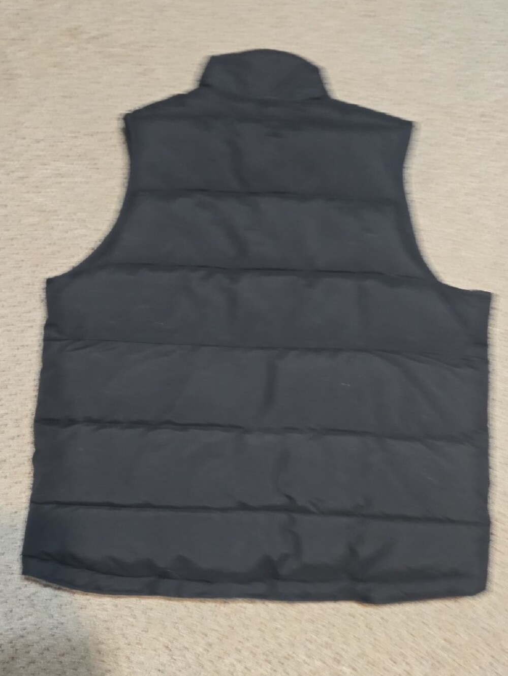 Carhartt Women's Black Quilted Insulated Vest with Sherpa Collar - Picture 4 of 4